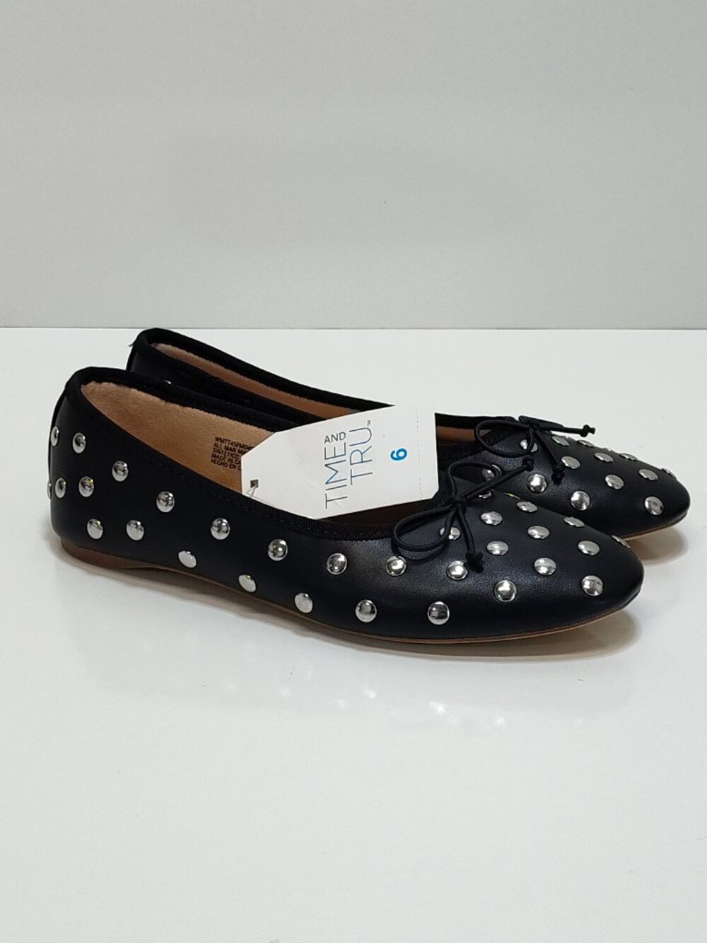 Time And Tru Womens Black Studded Ballet Flats Size 6 Memory Foam